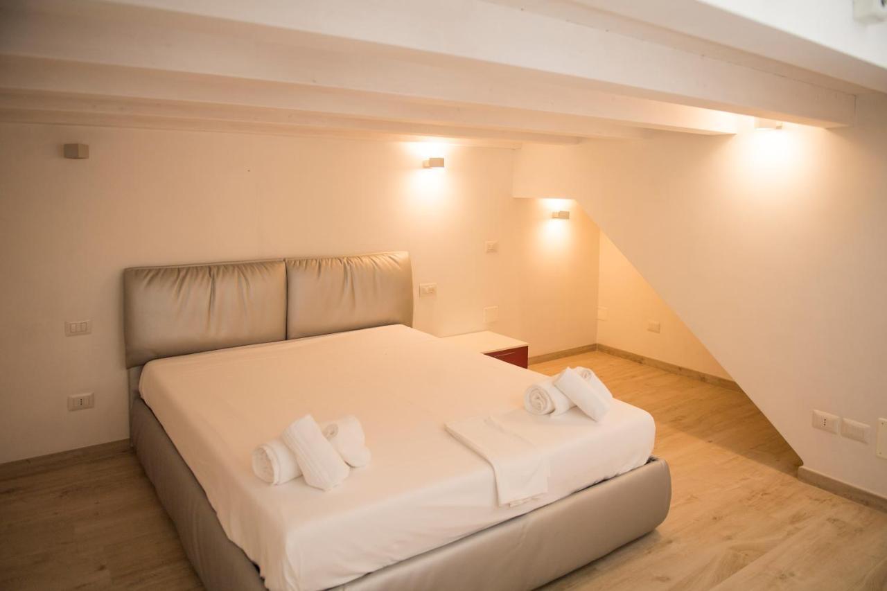 Palazzo Absolem Luxury Apartment Monopoli Luaran gambar