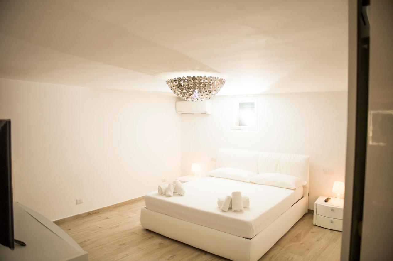 Palazzo Absolem Luxury Apartment Monopoli Luaran gambar