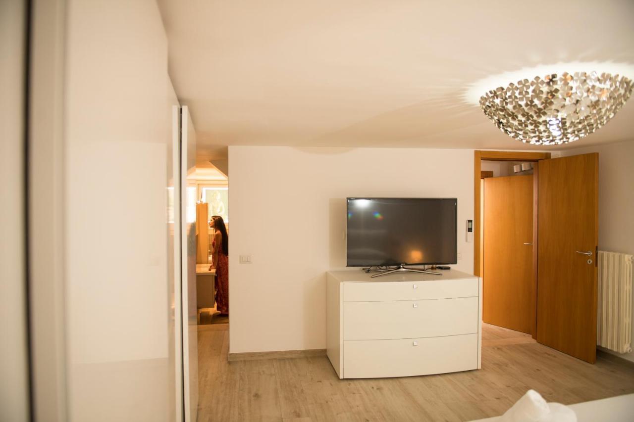 Palazzo Absolem Luxury Apartment Monopoli Luaran gambar