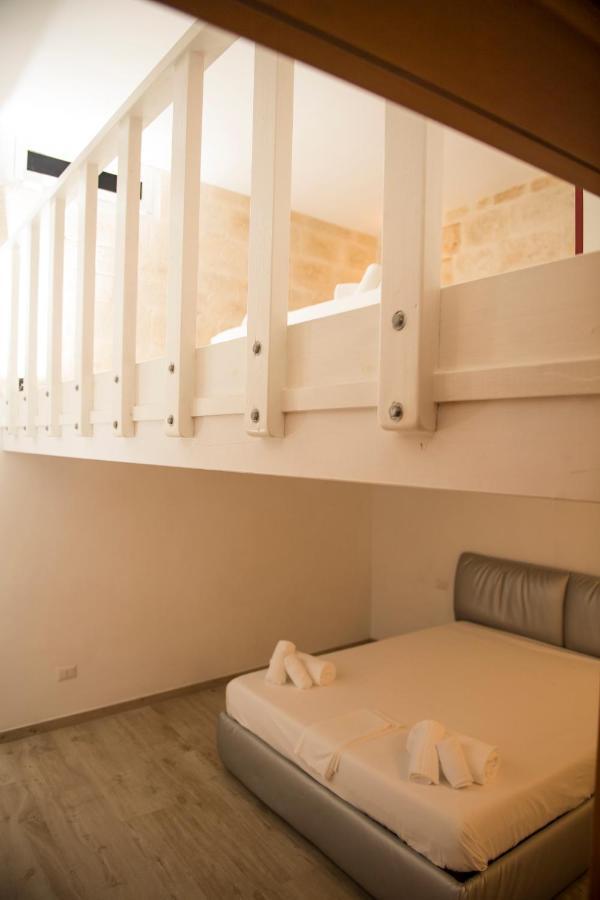 Palazzo Absolem Luxury Apartment Monopoli Luaran gambar